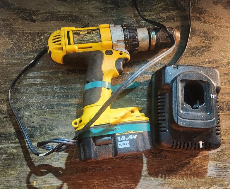 14 Volt Dewalt Drill and Charger
