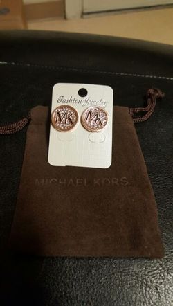 Michael Kors stud