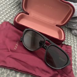 Authentic Gucci Aviator Sunglasses 