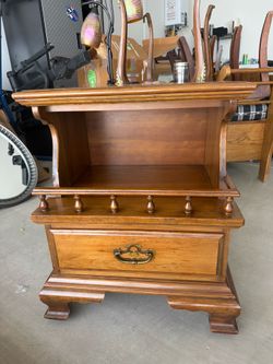 Vintage Ethan Allen Solid Maple Nightstand/End Table