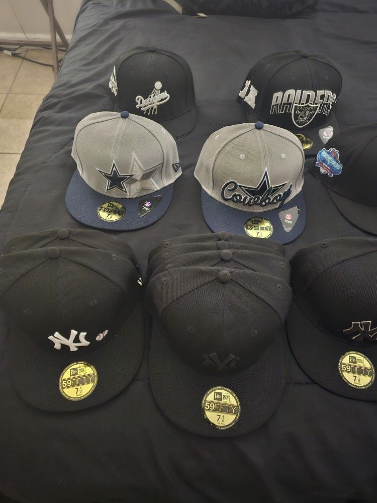 Fitted Hats And Snap Back 