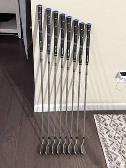TOMMY ARMOUR GOLF EVO PLUS 3-PW IRONS Reg Flex Steel Golf Pride Grips