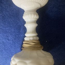 1950s Milk Glass Tabletop Lamp