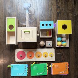 Lovevery Play Kit Wooden Montessori Baby Toddler Toy Bundle Lot Thinker Babbler