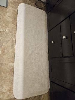 (3) Long White Bathmats 59"