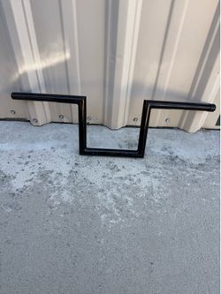 Motorcycle ape bars
