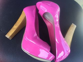 Beautiful summer shoes size 7 1/2