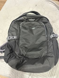 Pacsafe Venturesafe G3 25L Backpack