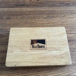 Vtg Marlboro Poker Set With Original Cards And Chips In Wooden Box