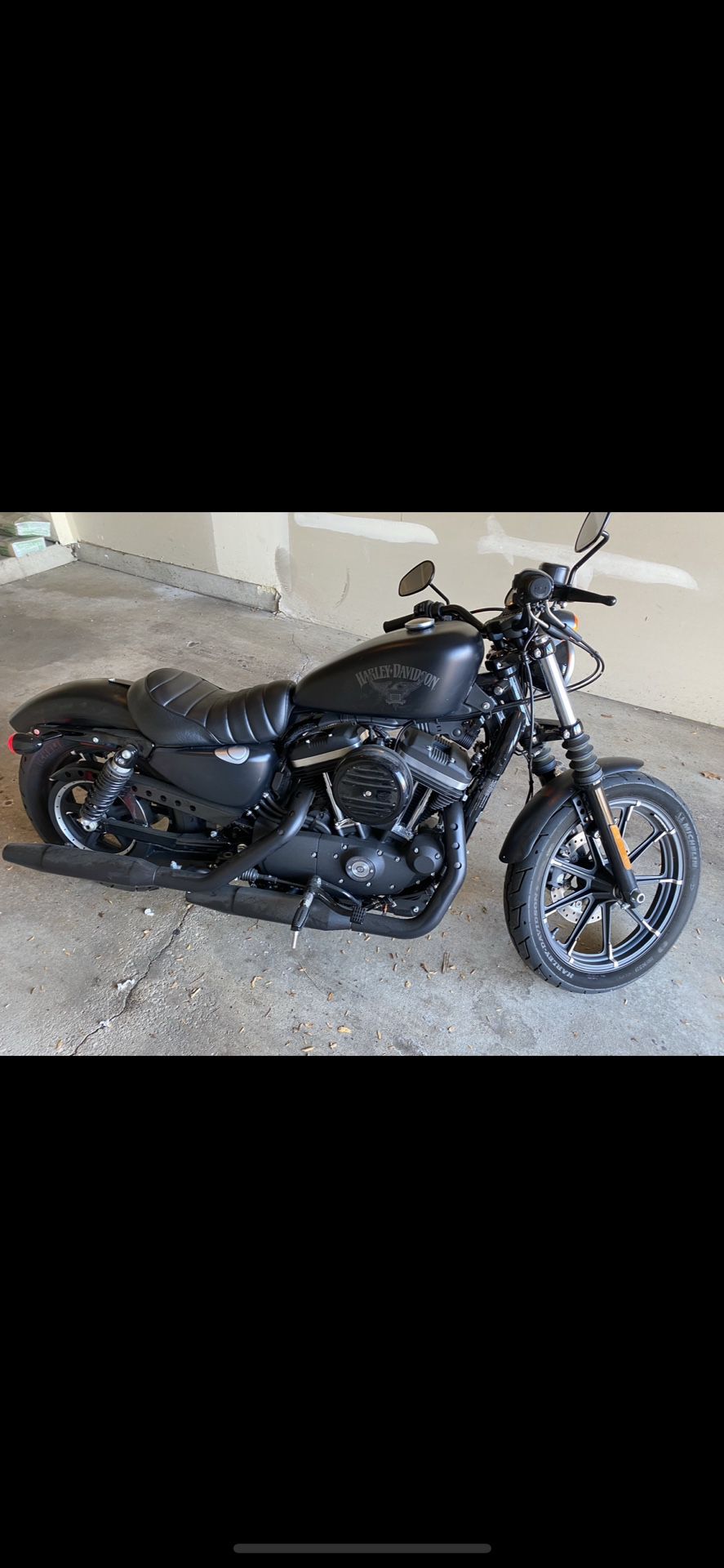 2017 Harley Davidson XLIRON883