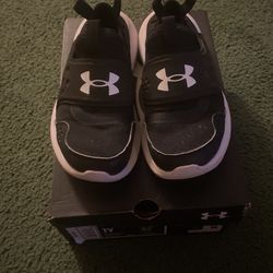Under Armour Slip Ons 1Y