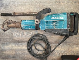 Makita 35Lb 1-1/8" Hex Demolition Hammer HM1307CB
