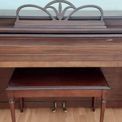 Antique Piano 