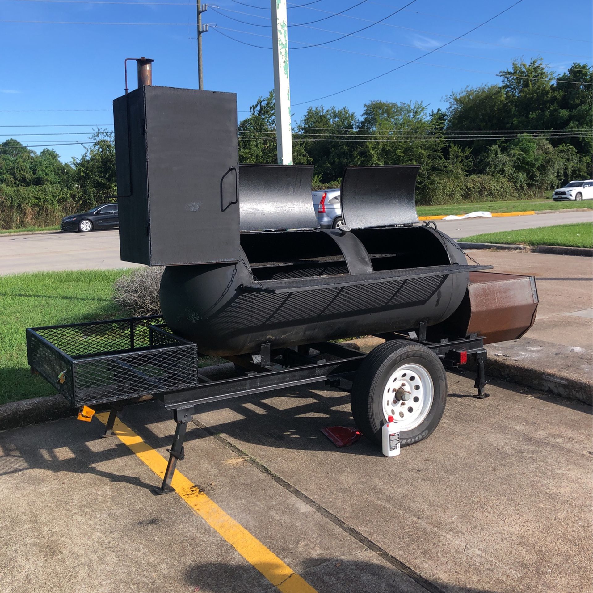 Barbecue  Pit On Trailer 