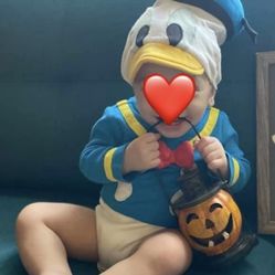 Donald Duck Onsie With hat