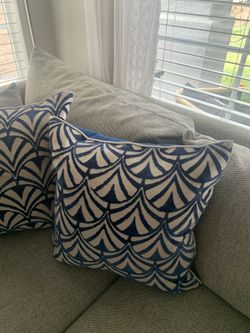 Cushion Set