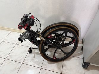 Folding bike mountain/street dual sport 21speed Adult 25” wheels.
