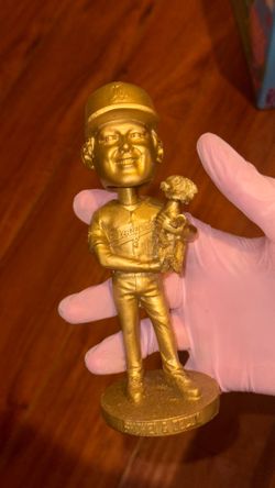 Gold shohei & decoy bobblehead *rare*