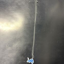 Detriot Lions necklace 