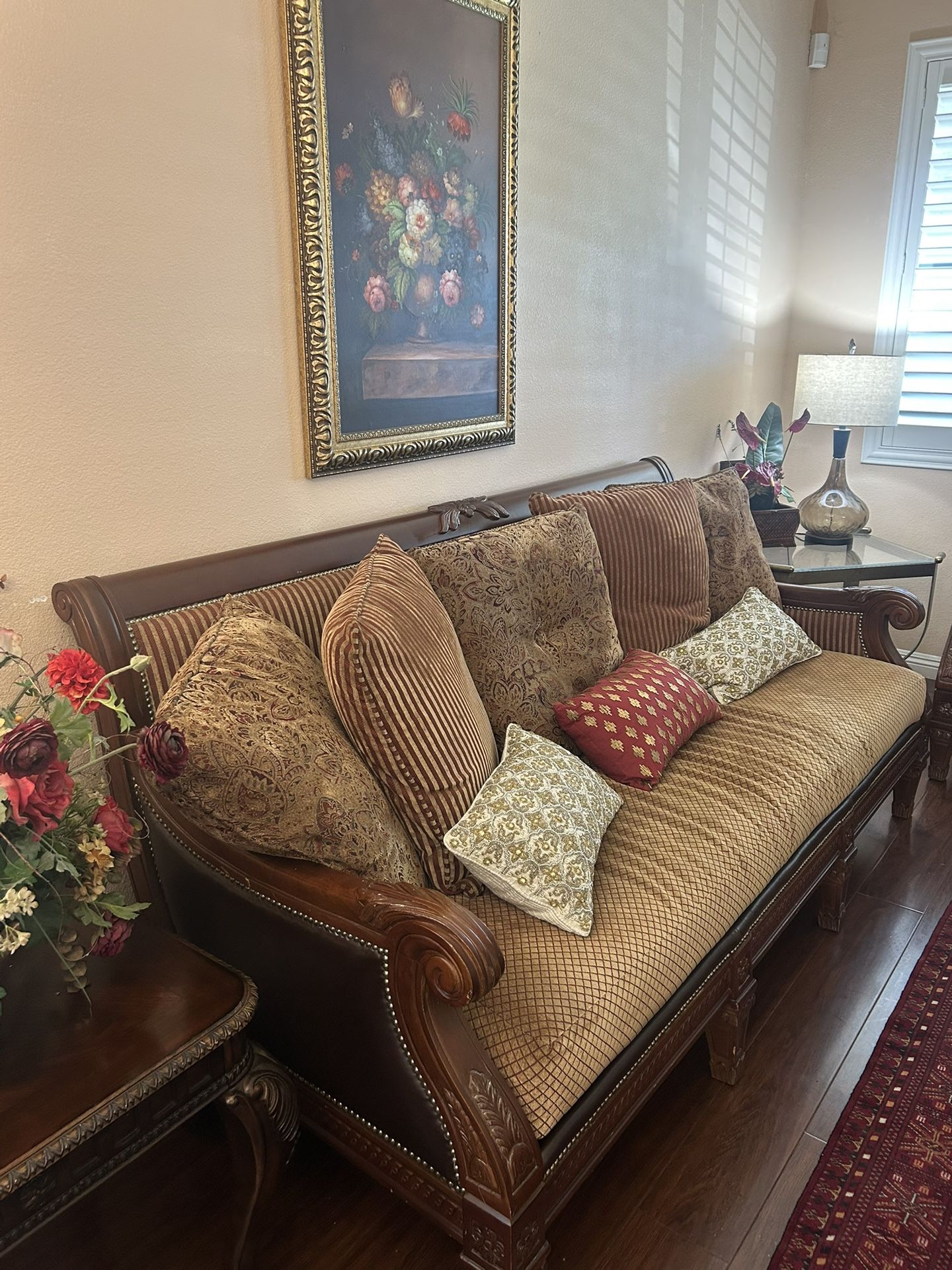 Sofa Set