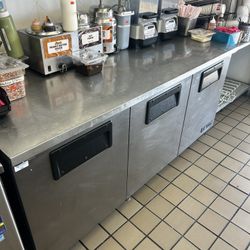 Countertop 3 door fridge (commercial)