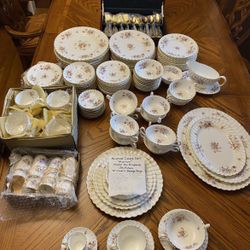 Minon China Set 