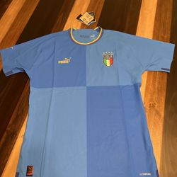BNWT* PUMA Men’s Italy Home Jersey 2022/23