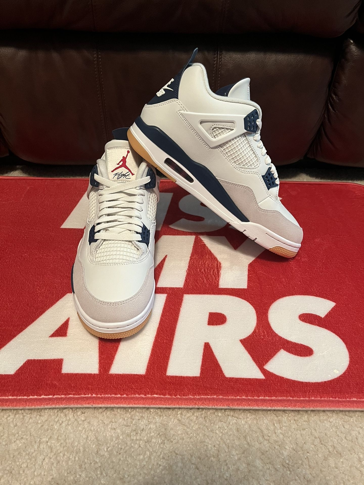 Jordan 4 sb
