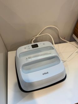 Cricut Heat Press Machine