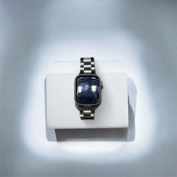 Apple Watch Series 7 (Locked)