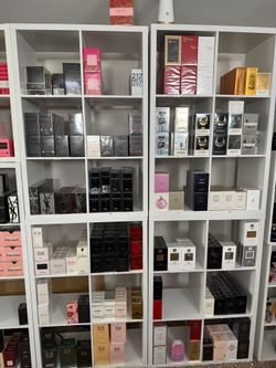 Men’s cologne and women’s perfume