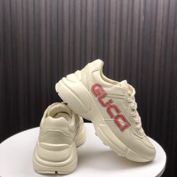Gucci shoes