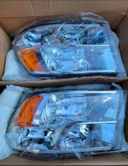 09-18 RAM 1500 Headlights LUCES MICAS FAROS