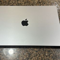 Apple macbook pro M1 16 inch 512 gb ssd like new 