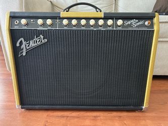 Fender Super Sonic 22 V-Custom Limited