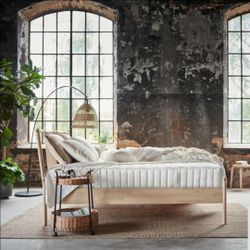 Like New IKEA Queen Pocket Spring Mattress – Barely Used