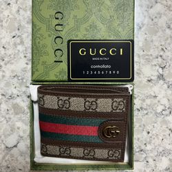 Authentic Gucci Mens Wallet With Box, One Size 
