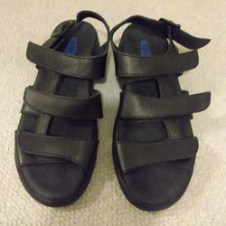 WOMEN'S WOLKY WALKING BLACK LEATHER OPEN TOE SANDALS SIZE 39 (8M) 