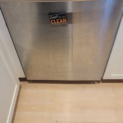 Jenn-air Dishwasher