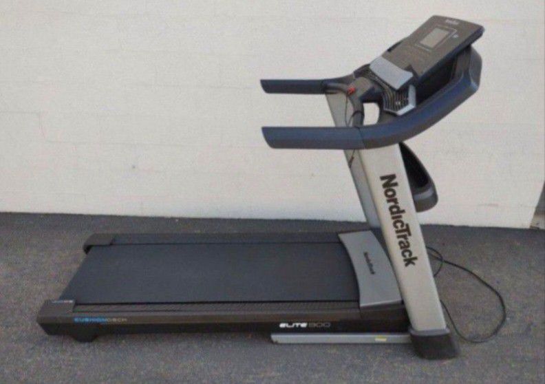 Nordictrack Elite 900 treadmill
