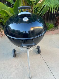 Weber Master-Touch Charcoal Kettle Grill