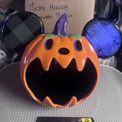 Disney Halloween Mickey Mouse Jack O’Lantern Pumpkin Candy Bowl Ceramic 