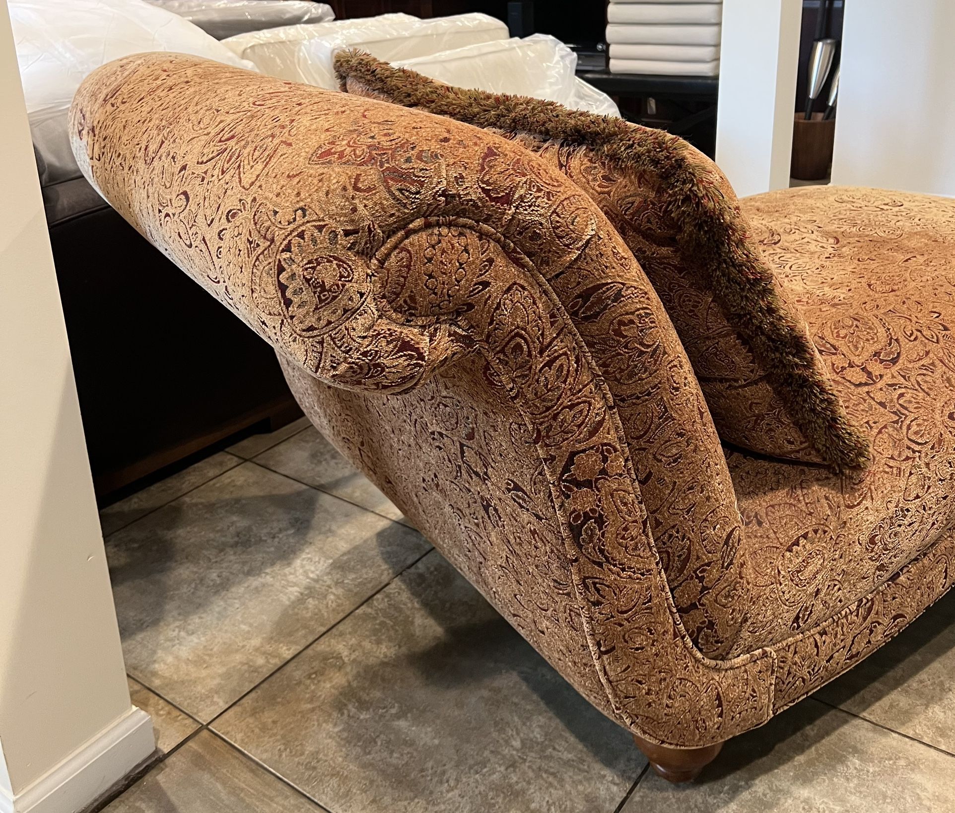 Chaise Lounge $250