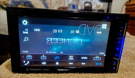 Pioneer dvd car play modelo avh-1330nex