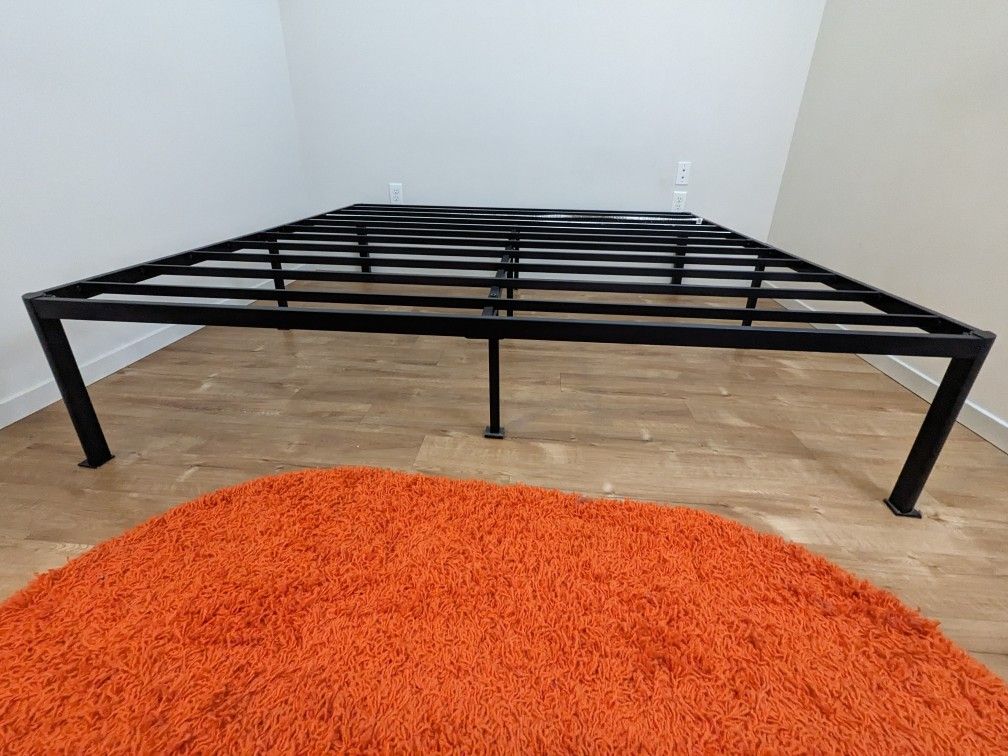King Size Metal Platform bed Frame