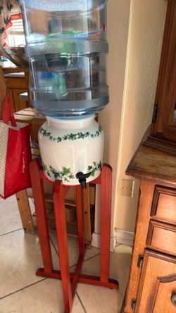 Water dispenser with base and 5 gal. bottle