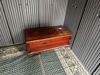 Hope chest