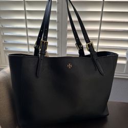 Tory Burch Purse & Wallet