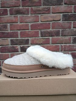 UGG Cluggette Cabelle Knit