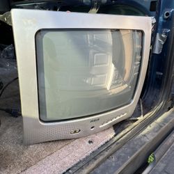 14” RCA Gaming TV (2002)